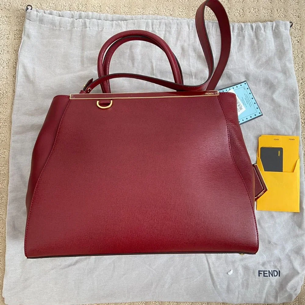 Authentic NWT Fendi 2 Jours Dark Red Leather Two Way Tote Shoulder Bag - Picture 3 of 11